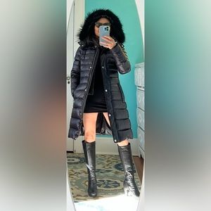 Andrew Marc Genuine fox fur trim down coat—great value!